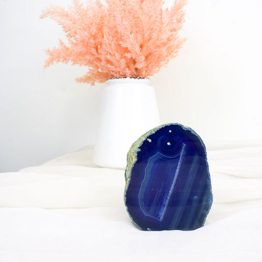 Blue Agate Geode - Polished Stand-up Decorator #1 - Muse + Moonstone
