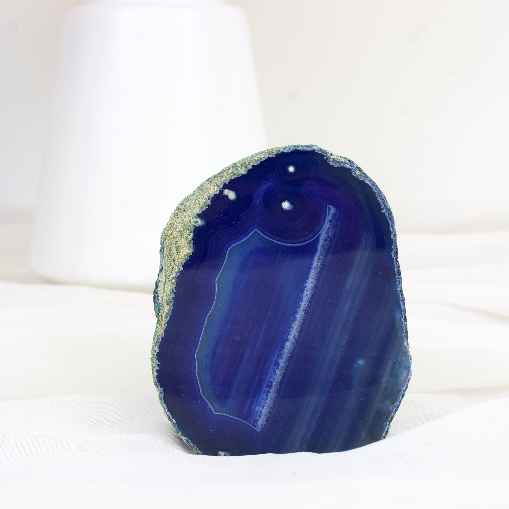 Blue Agate Geode - Polished Stand-up Decorator #1 - Muse + Moonstone