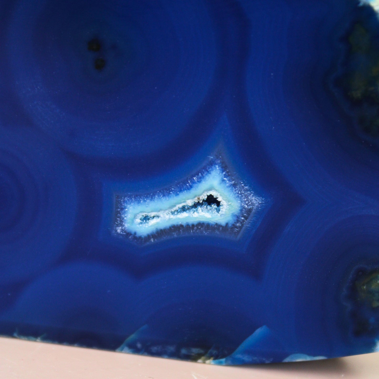Blue Agate Geode - Polished Stand-up Decorator #4 - Muse + Moonstone