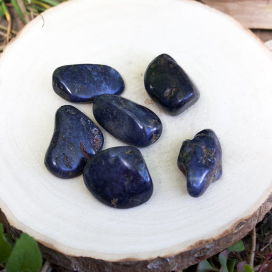 Sapphire - Tumbled - Muse + Moonstone