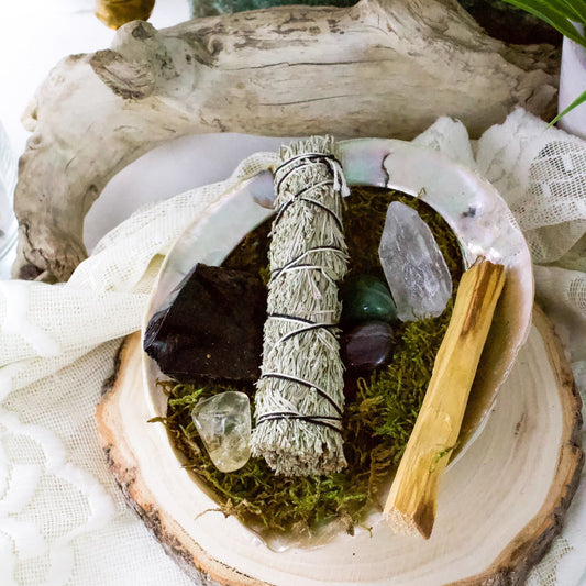 SMUDGE KIT Blue - White Sage + Palo Santo + Shell + raw Selenite Set,  Energy Purification